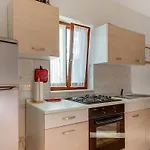 Tia Vendégház