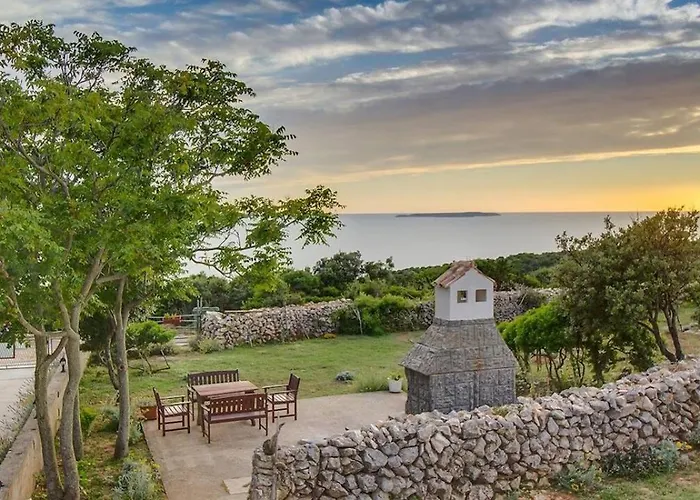 بيت ضيافة Tia Veli Lošinj
