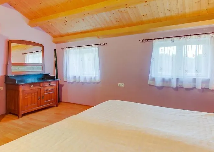 Tia بيت ضيافة Veli Lošinj