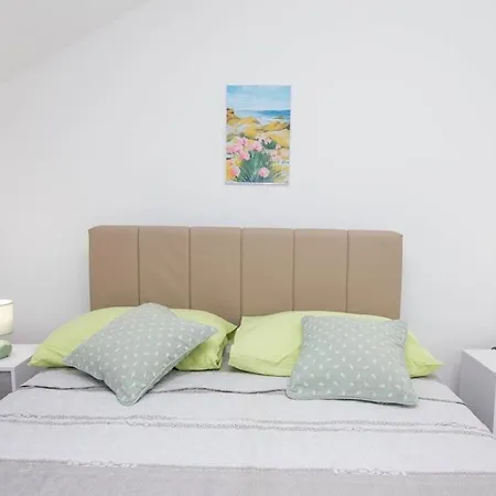 Tia Guest house 4*